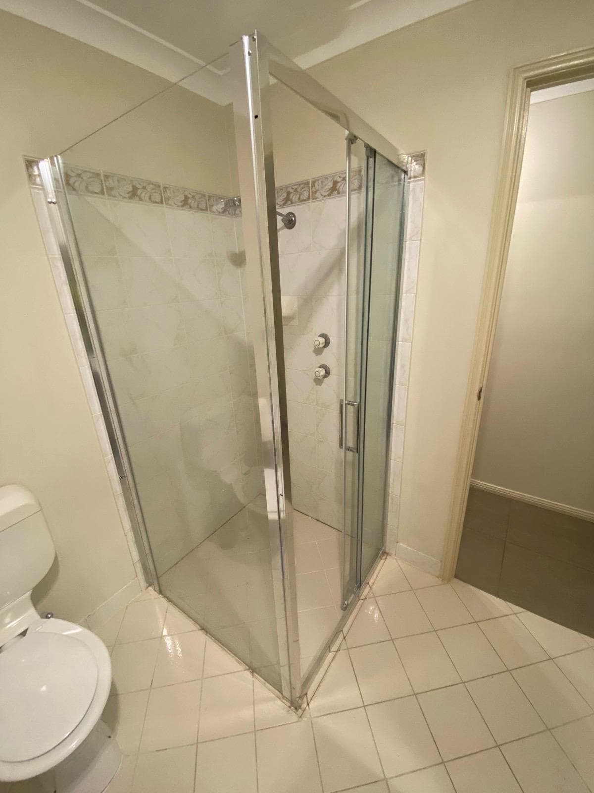 Shower Screens